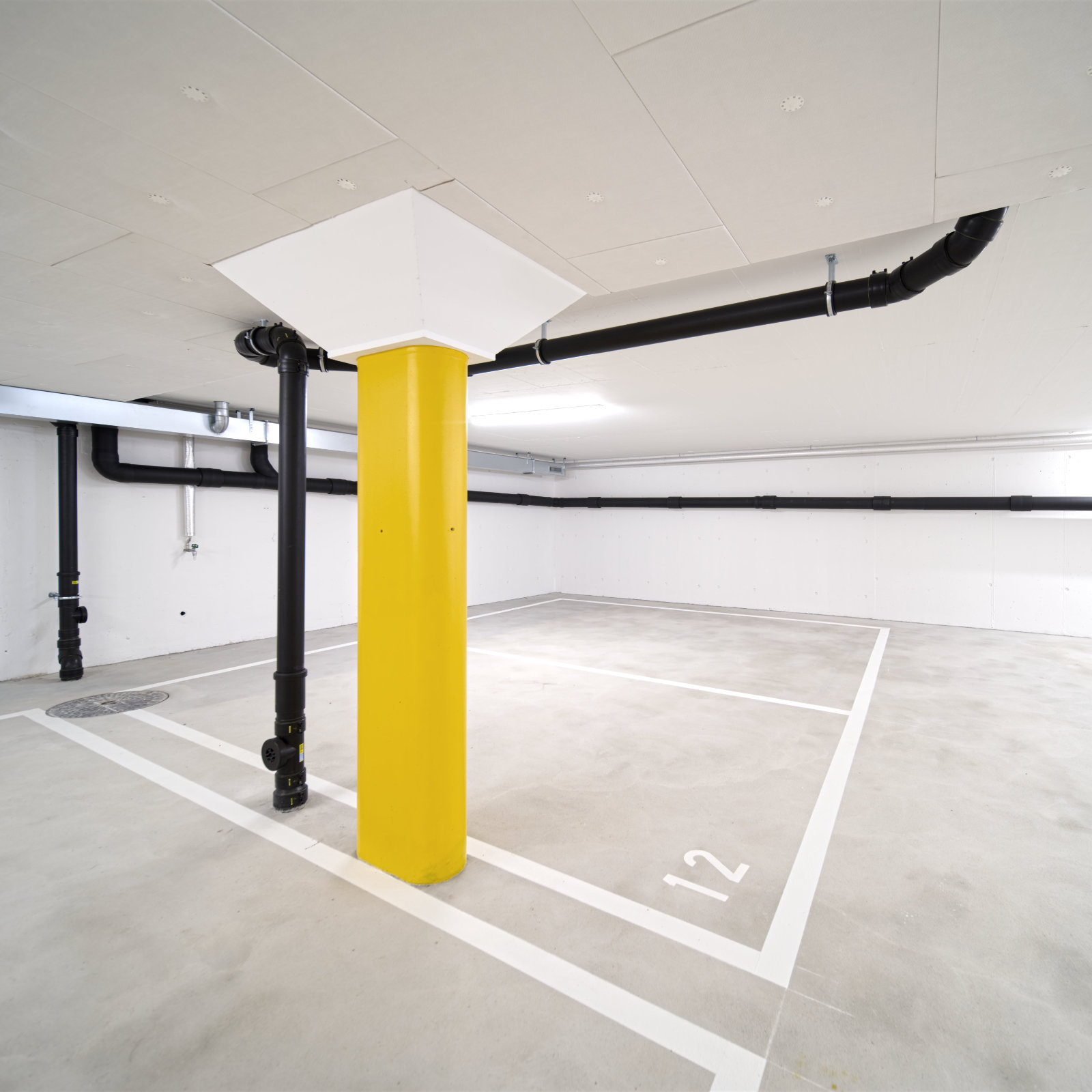 Tiefgarage.